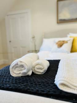 Deluxe Double Room with Shower16