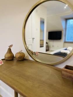 Deluxe Double Room with Shower27